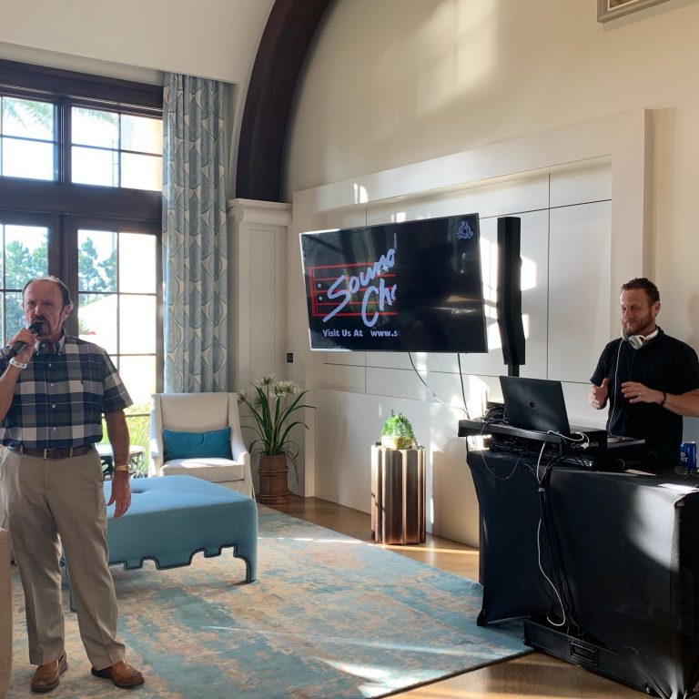 Karaoke Night with Ron